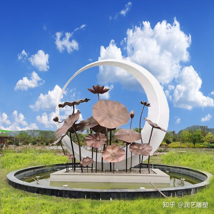 獨山子玻璃鋼雕塑設計需聚焦?成本控制、耐候性提升、公共安全適配